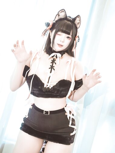 [Cosplay] 落落Raku – Nya! Nya! Nya! [47P-261MB]