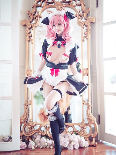 [Cosplay] Rinka Okita 沖田凜花 - Tamamo-no-Mae maid 玉藻前女仆 (FateGrand Order)