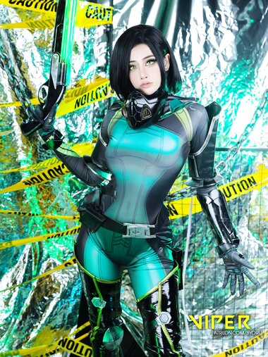 [Cosplay] Byoru Viper Valorant