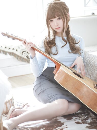 [Cosplay] Asagiriai 朝霧愛 - Guitar Sister 吉他妹妹