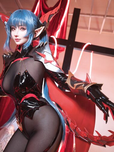 [Cosplay] rioko凉凉子 雷根斯堡