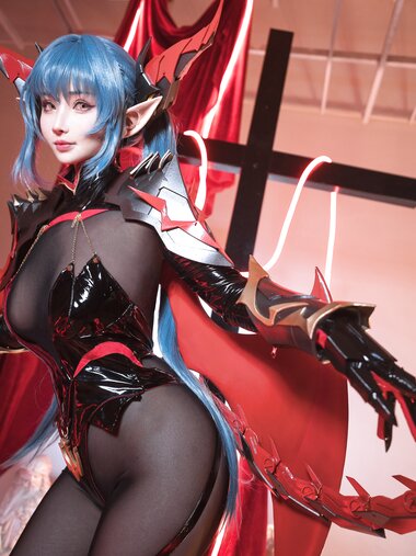 [Cosplay] rioko凉凉子 - 雷根斯堡 [40P-517MB]