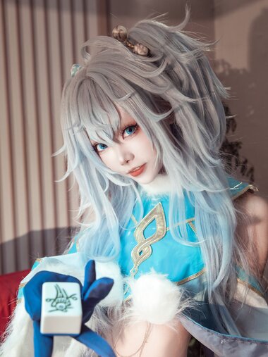 [Cosplay] Aiwest 艾西 - PA15 Floren leaps into the snow and meets the spring PA15芙洛伦 跃雪逢春