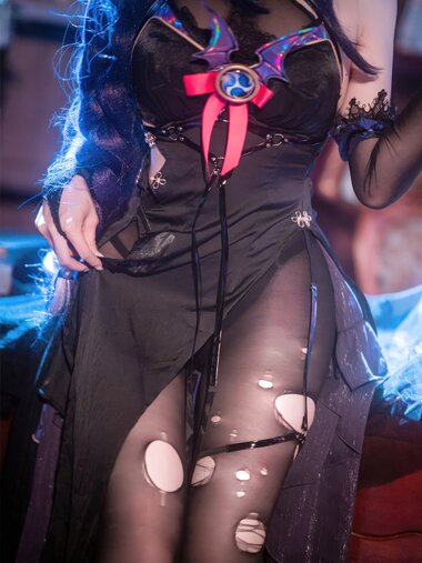 [Cosplay] Ajiki 安食 - Thunder General Succubus 雷电将军魅魔