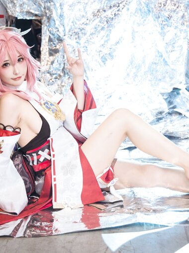 [Cosplay] 糖果果candy 八重神子