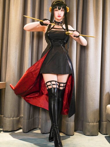 [Cosplay] KaYa 萱 - Yor Forger