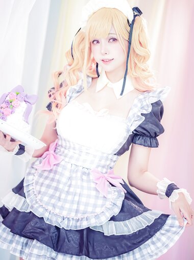 [Cosplay] Ely - Marin Kitagawa Maid