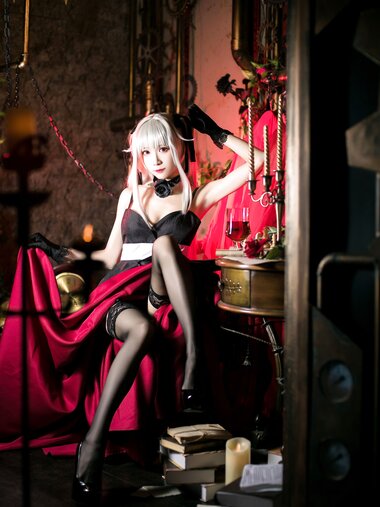 [Cosplay] Tomoyo酱 雾枝礼服 水着