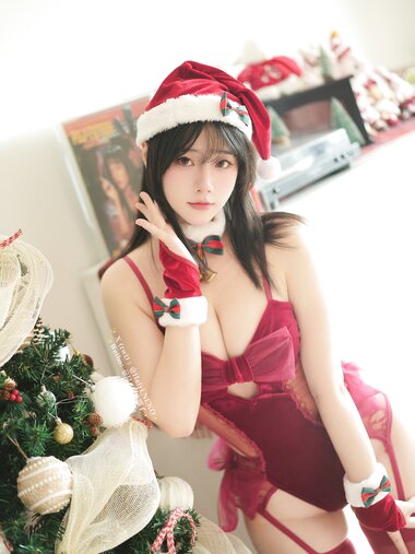 [Cosplay] 是一只废喵了 NO.009 Merry Christmas