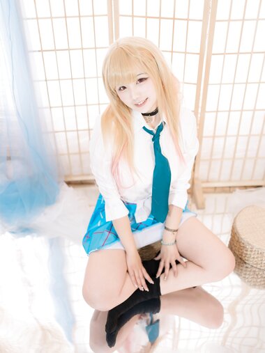 [Cosplay] 阿半今天很开心 喜多川 小雫