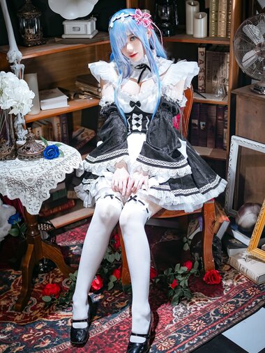 [Cosplay] Jiu Yan 九言 - Rem 雷姆