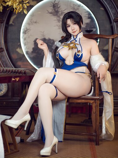 [Cosplay] Mahuajiang 麻花麻花酱 - Ding'an 定安