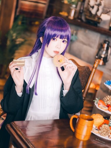 [Cosplay] Shimo 霜月- Fern