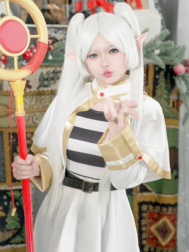 [Cosplay] ZinieQ - Frieren