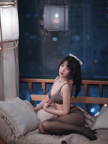 [Cosplay] 轩萧学姐 灰色蕾丝