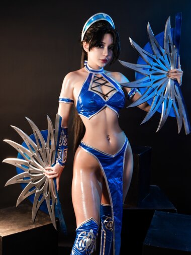 [Cosplay] Umeko J - Kitana
