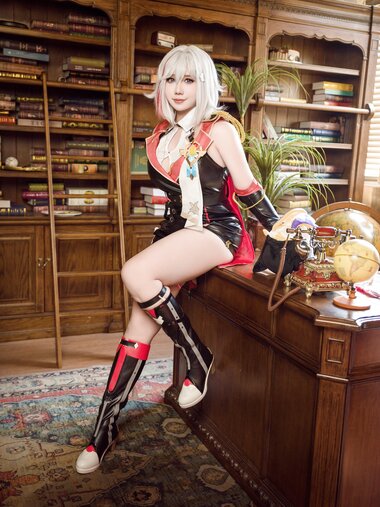 [Cosplay] 麻花麻花酱 托帕