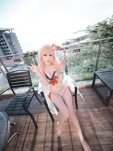 [Cosplay] Liunian 流年不停 - Pekolim swimwear 佩可莉姆泳装