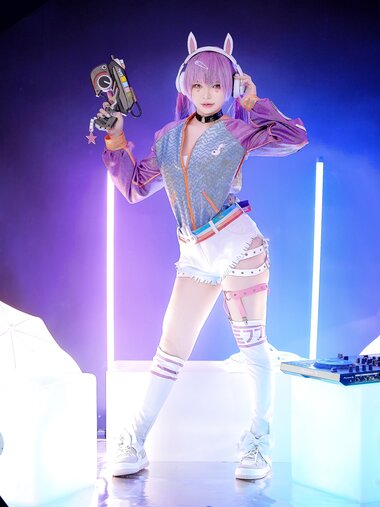 [Cosplay] ZinieQ - Dva EDM