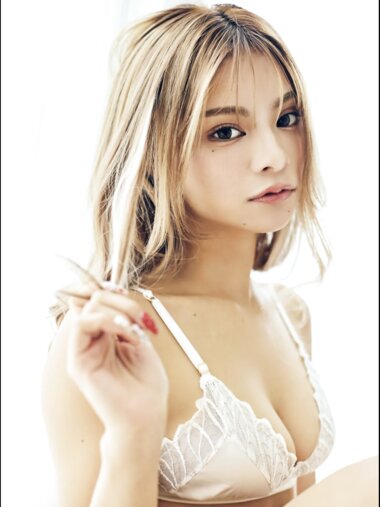 [Photobook] まぁみ えちかわギャルの誘惑 (FRIDAY Digital)
