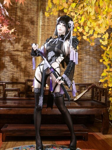 [Cosplay] 鹿八岁 碧蓝档案