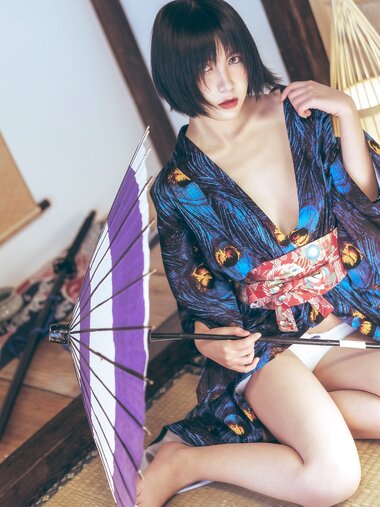 [Cosplay] SU 逐月 - Peacock Kimono 孔雀和服
