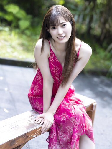 [Graphis] Gals – Akari Mitani 美谷朱里 Vermilion Vol. 4