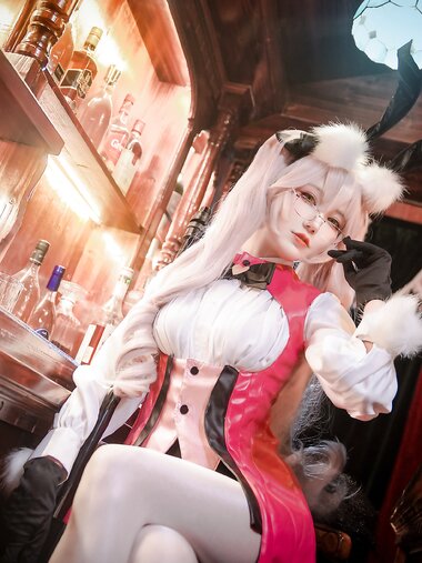[Cosplay] Nebula 彩芸 - Goyanskaya of light 光之高扬斯卡娅