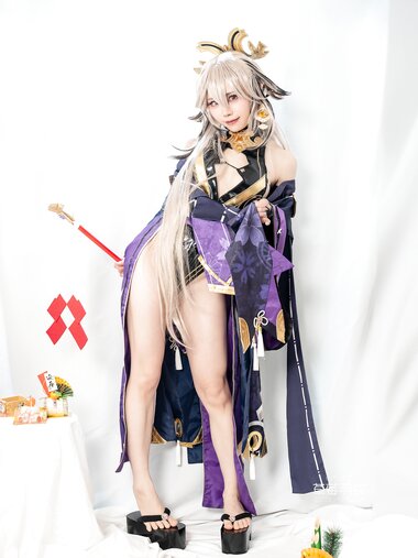 [Cosplay] Caomeiyuyi 草莓羽衣 - 黒ギャル八重神子 墨桜色の夜笙雅芸