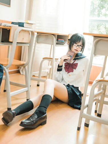 [Cosplay] SU 逐月 - Home JK 自宅JK