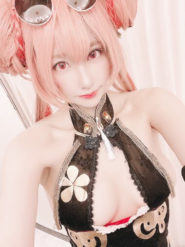 [Cosplay] Ringo Mitsuki 林檎蜜紀 - 淫乱ピンクはいいぞ…ﰖﲾ新作パワーﰖアズレン⚓︎ブレマートンでお尻もおっぱいも腋もドエロチャイナﰖ