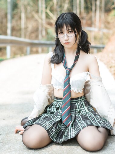 [Cosplay] SU 逐月 - Wild dew 野露
