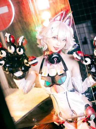 [Cosplay] Hua Ling 花铃 - Lynx