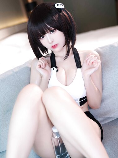[Cosplay] miko酱ww 蛋白大熊猫