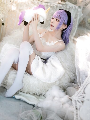 [Cosplay] Wang Pang u 王胖胖u - Unicorn pajamas 独角兽睡衣