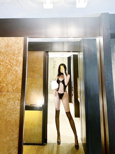 [Cosplay] 葛征GEZHENG 红底高跟