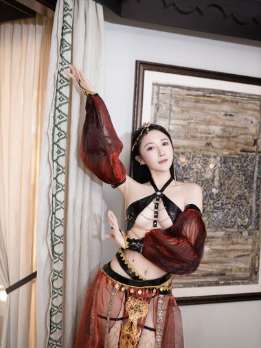 [Cosplay] 鱼子酱 舞娘