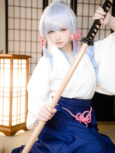[Cosplay] 樱梨梨 绫华剑道服