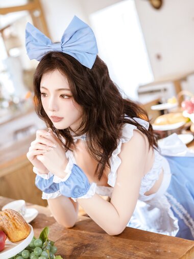 [Cosplay] 桃良阿宅 女仆的小憩