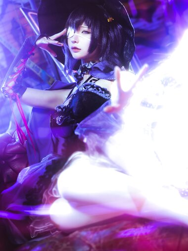 [Cosplay] 蠢沫沫 教主的六花