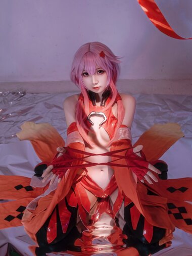 [Cosplay] 小和甜酒 楪祈
