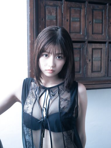 [Photobook] 冴木柚葉 デジタル写真集『妄想をかき立てる表情』厳選カット