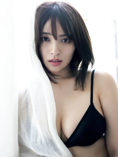 FRIDAY GOLD 水崎綾女 秘愛
