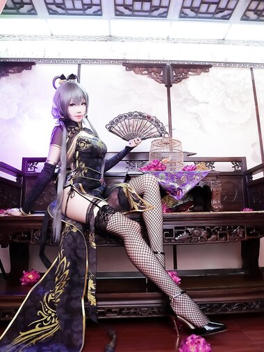[Cosplay] Ely - Luo Tianyi canary cheongsam 洛天依金丝雀旗袍