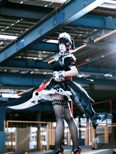 [Cosplay] 半半子 EllenJoe 鲨魚妹