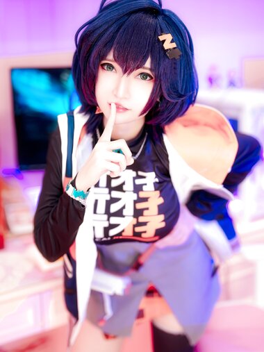 [Cosplay] Potato Godzilla Belle Zenless Zone Zero
