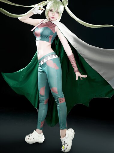 [Cosplay] ZinieQ Hatsune Miku Project Voltage