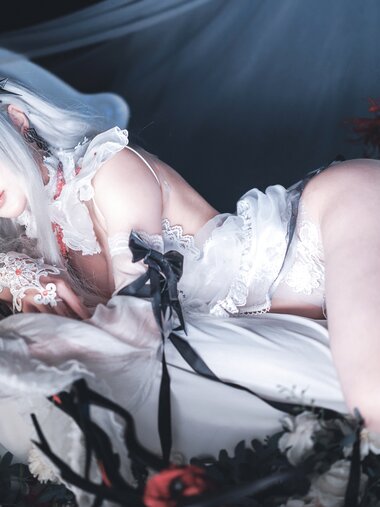 [Cosplay] 阿包也是兔娘 无期迷途 可可莉克