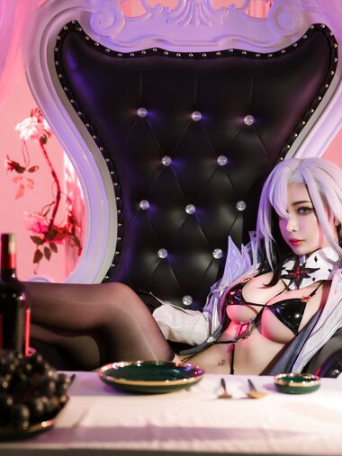 [Cosplay] Umeko J Arlecchino Genshin Impact Part 2