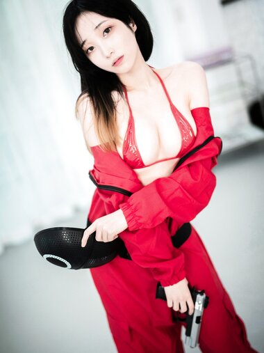 [BLUECAKE] Bambi (밤비) & Son Ye-Eun (손예은) - Play Game